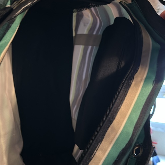 Thirty one tote - Picture 2 of 2